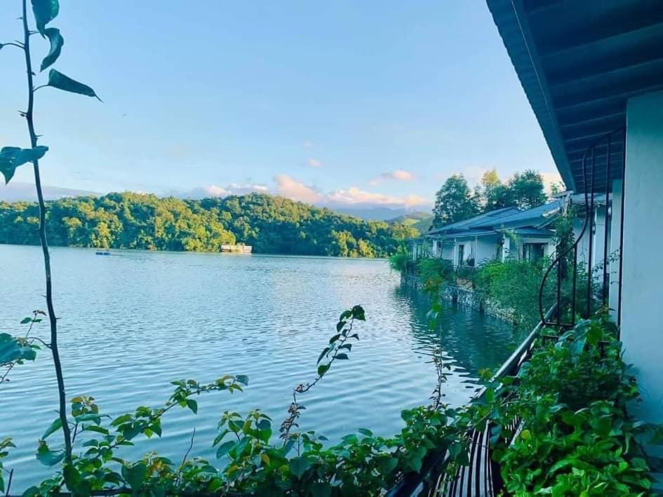 Phong Nha Lake House Resort Extérieur photo